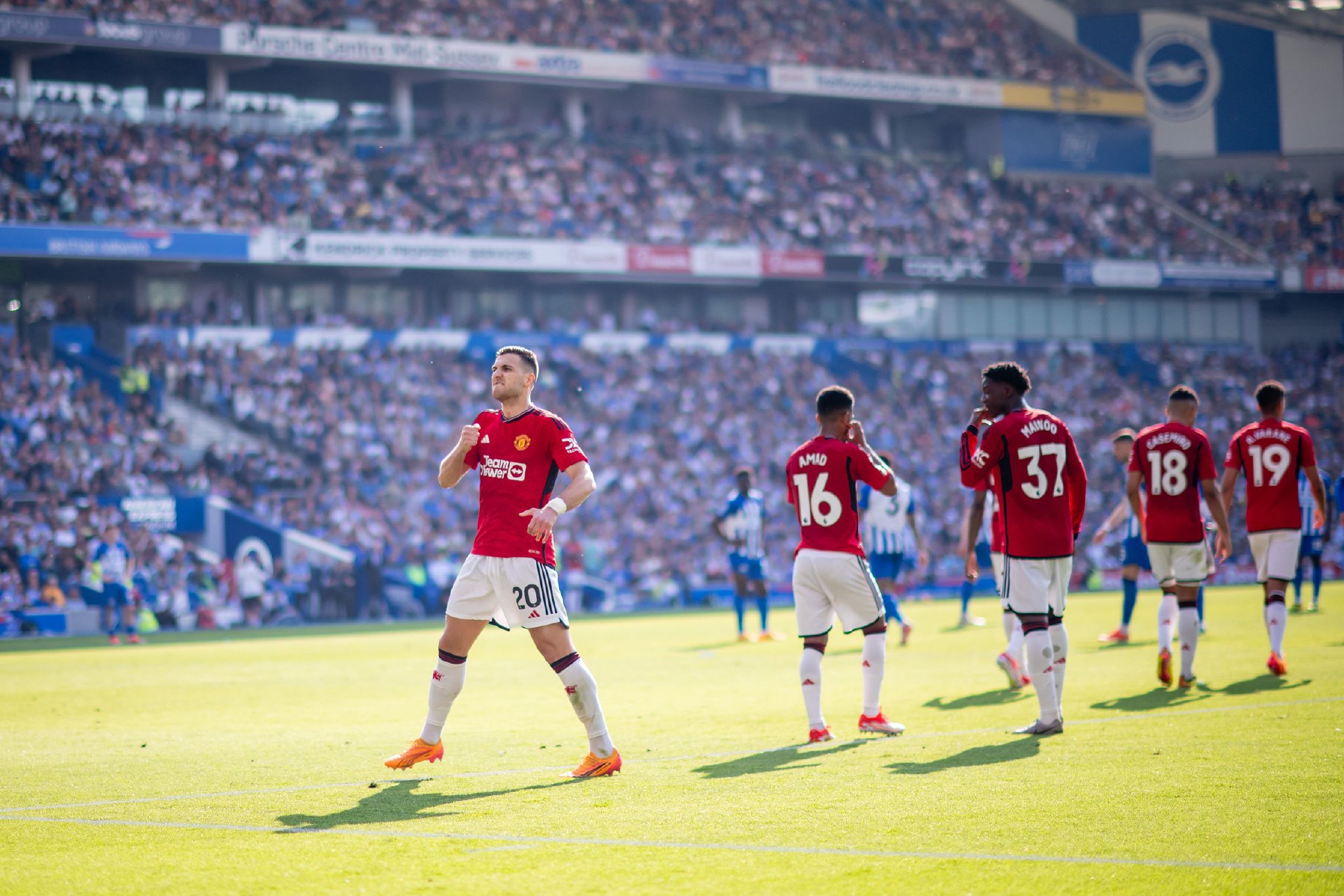 于球员表现 于球员表现