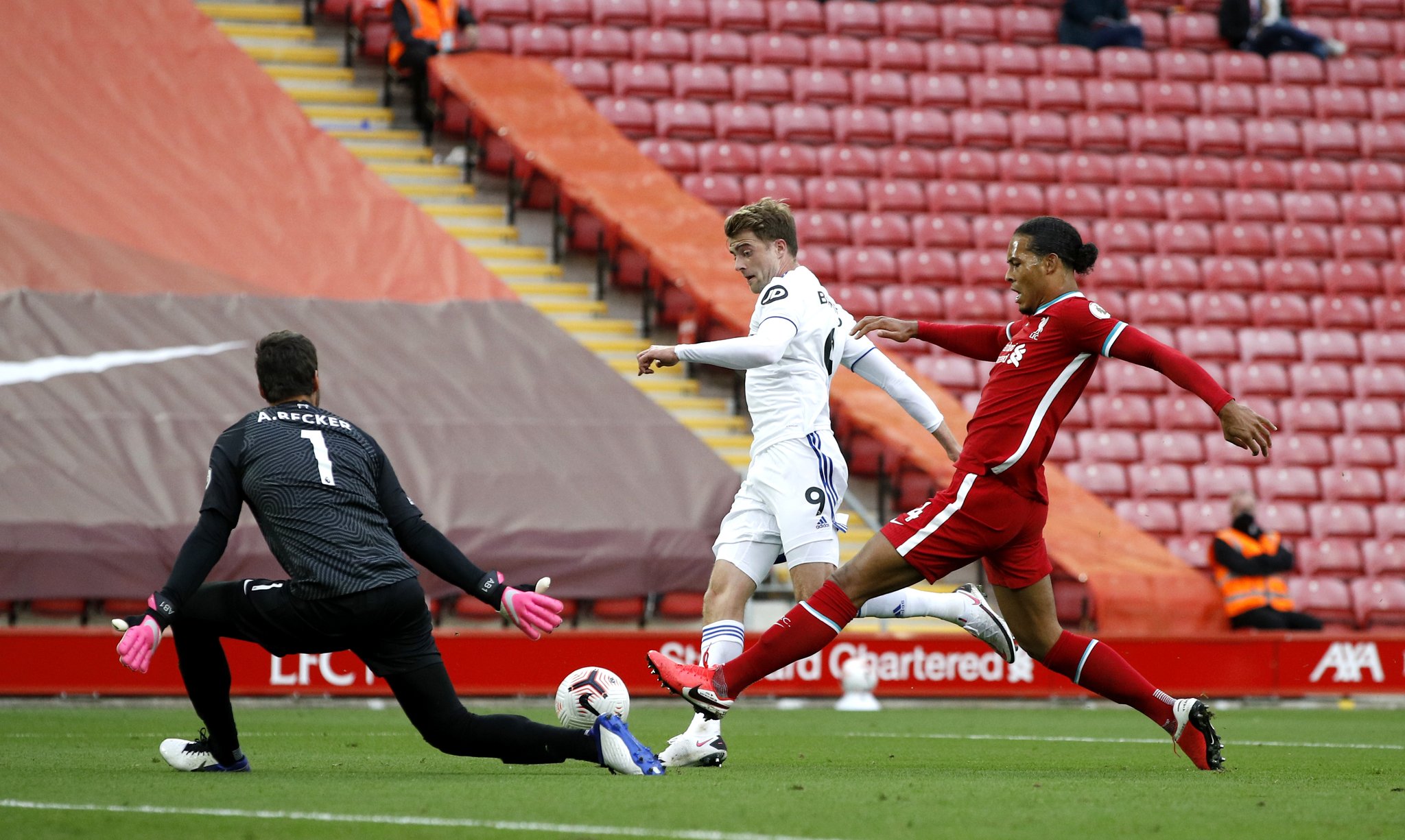 强调长期发 强调长期发